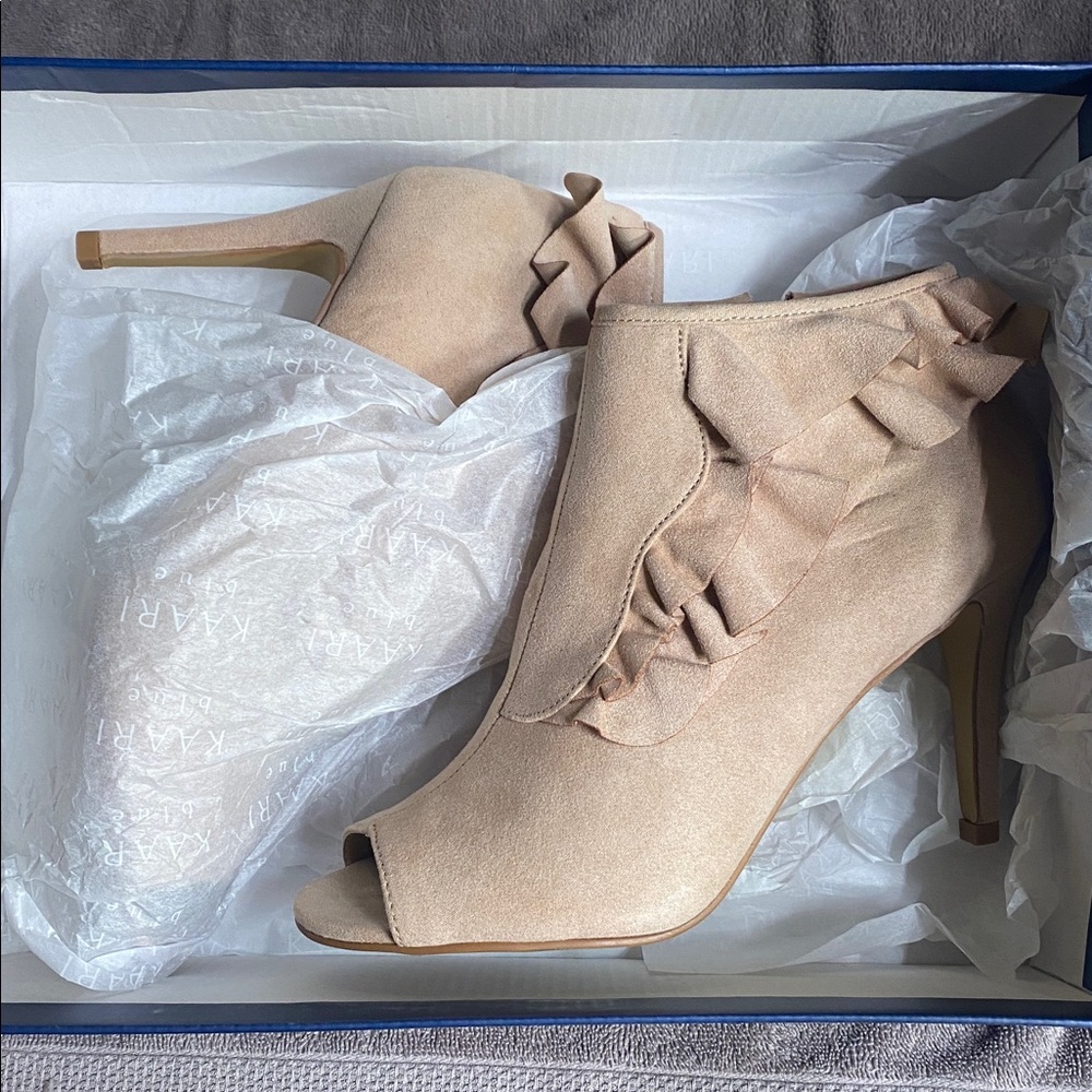 Kaari Blue Tan Peep-Toe Heels